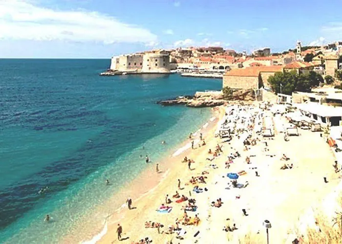 Katarina Old Town 3*