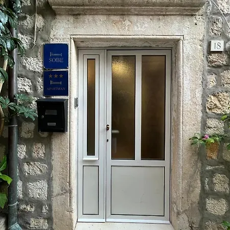 Katarina Old Town 3*